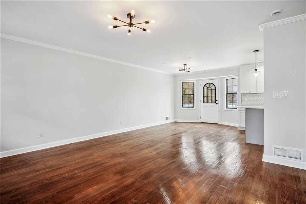 2655 Montego Drive Property Photo 4