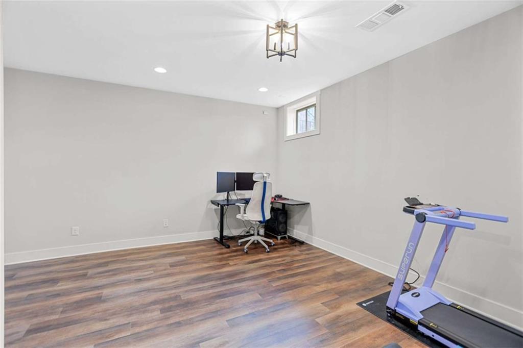 4466 Lemon St Property Photo 29