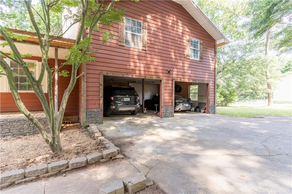 111 Willow Property Photo 20