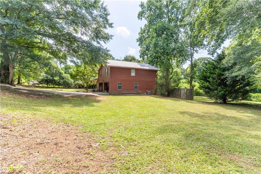 111 Willow Property Photo 22