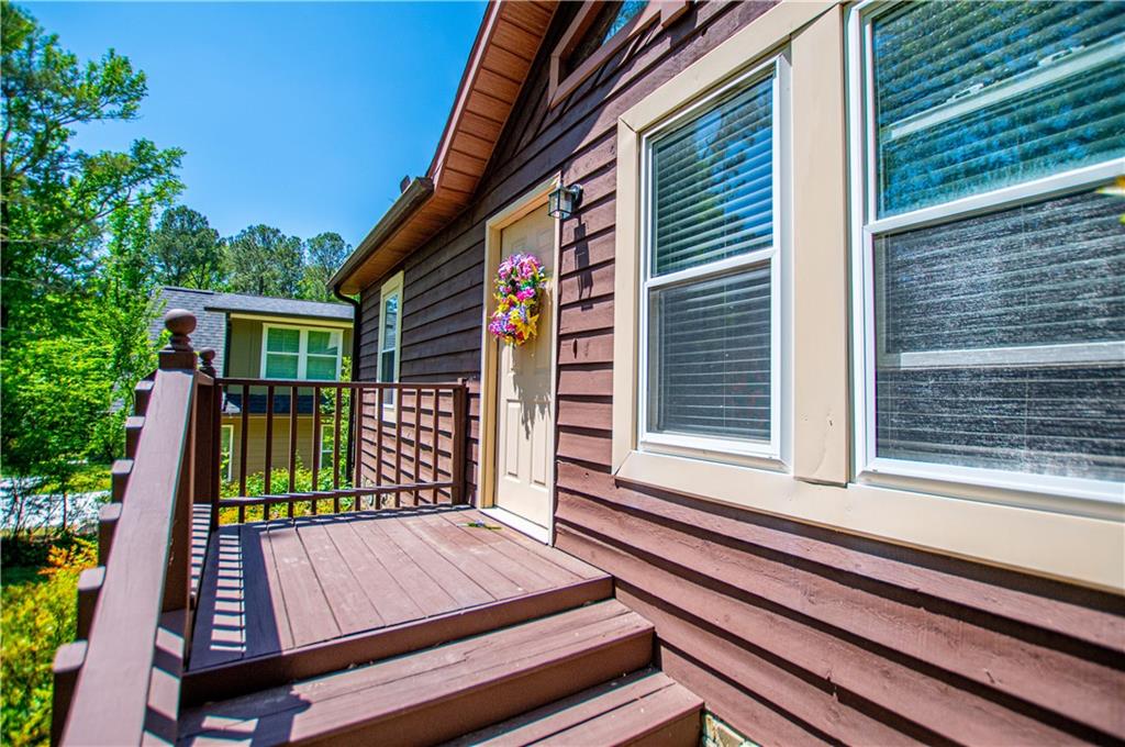 1385 Lakeview Parkway Property Photo 11