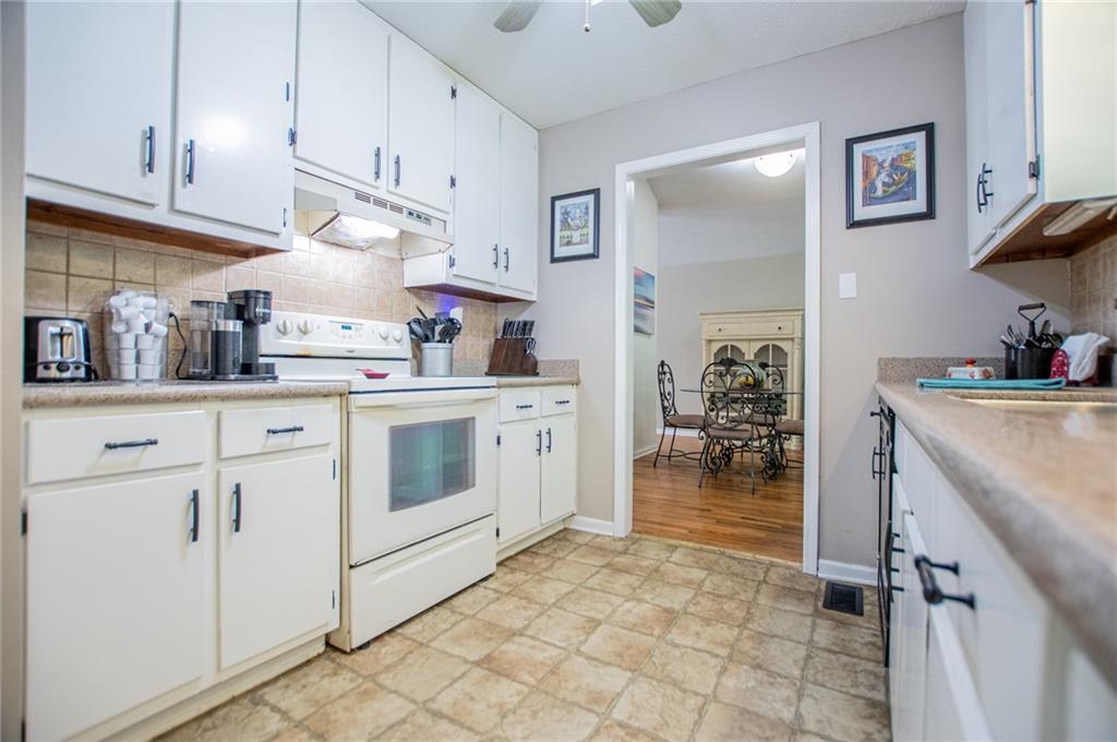 1385 Lakeview Parkway Property Photo 31