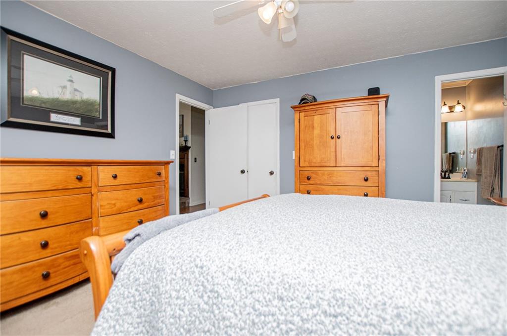 1385 Lakeview Parkway Property Photo 43