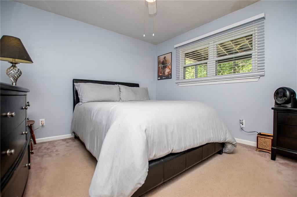 1385 Lakeview Parkway Property Photo 48