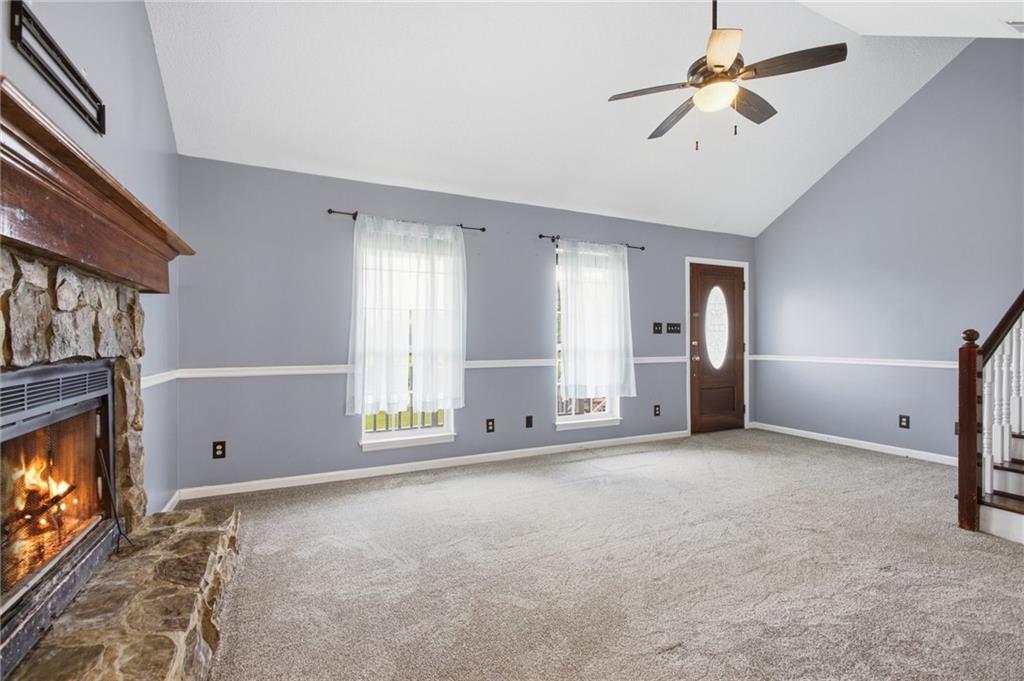 531 White River Road Property Photo 8