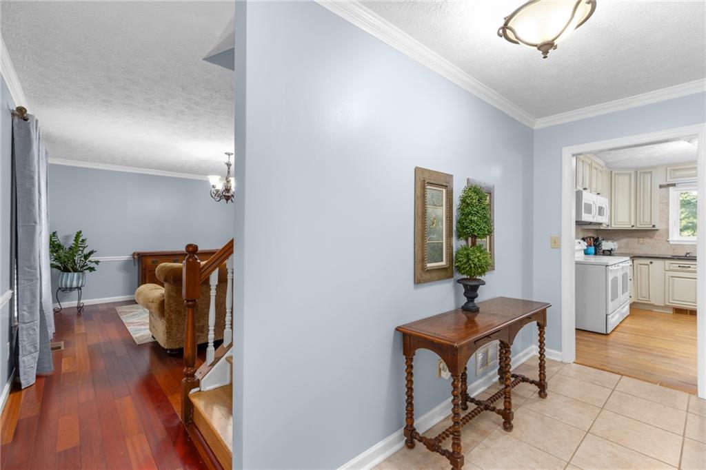 2527 Venture Circle Property Photo 15