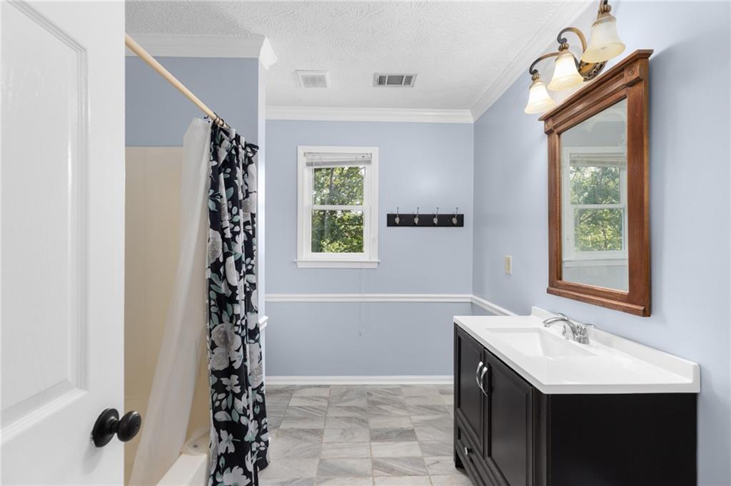2527 Venture Circle Property Photo 16