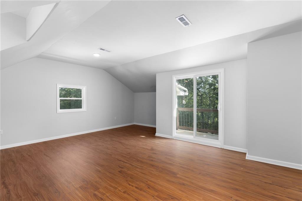 2527 Venture Circle Property Photo 39