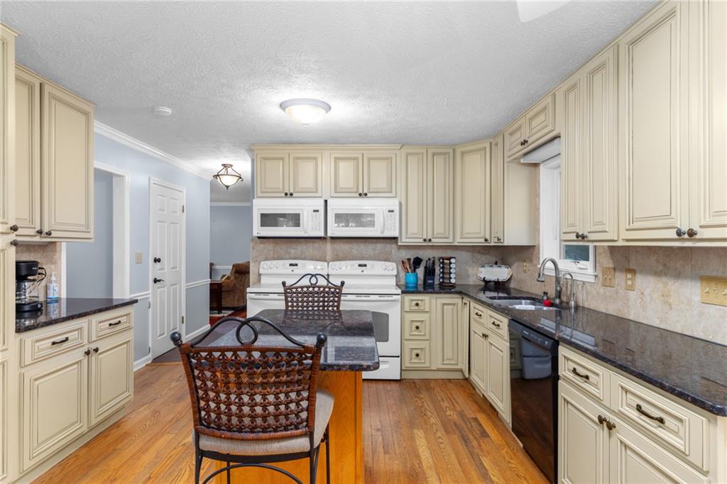 2527 Venture Circle Property Photo 43