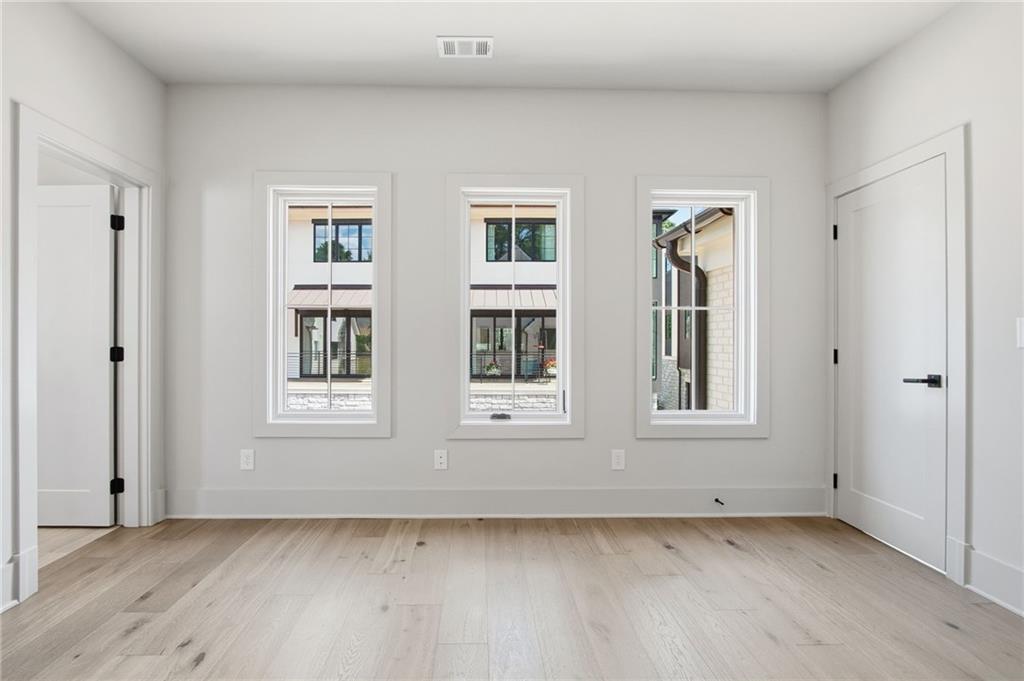 1585 S Ponce De Leon Avenue Ne, Unit #13 Property Photo 34