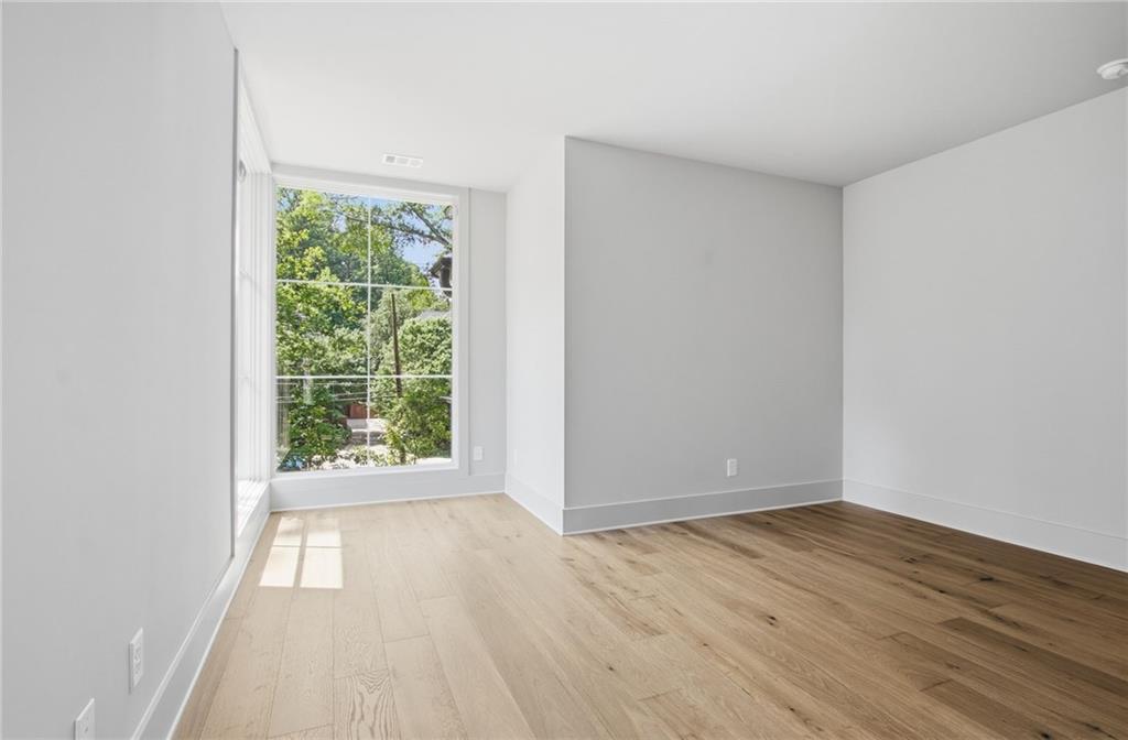 1585 S Ponce De Leon Avenue Ne, Unit #13 Property Photo 46
