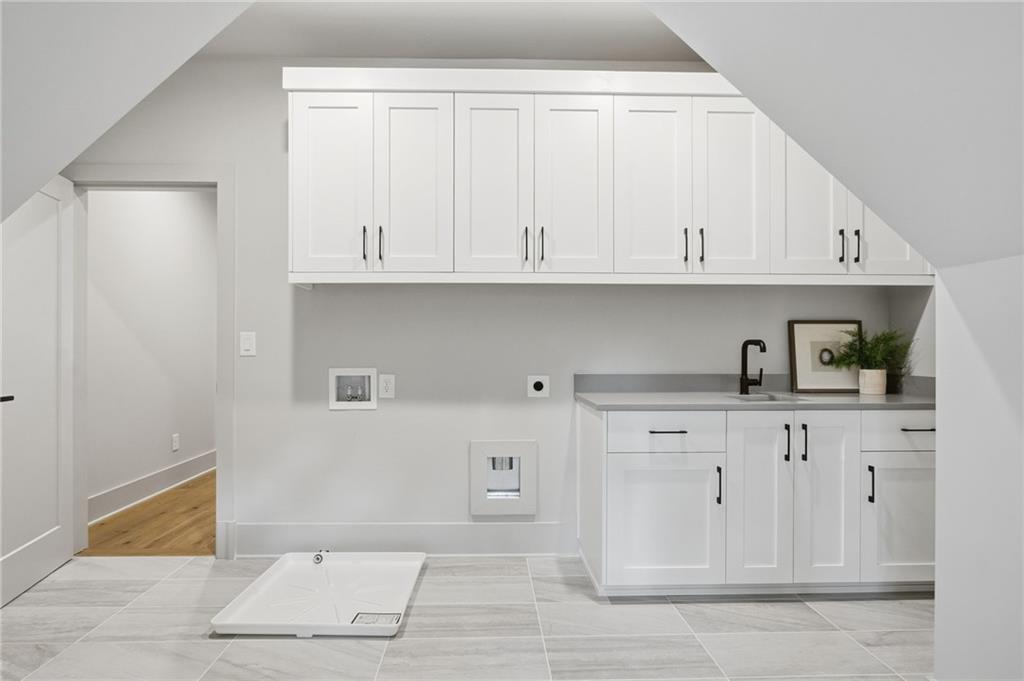 1585 S Ponce De Leon Avenue Ne, Unit #13 Property Photo 50