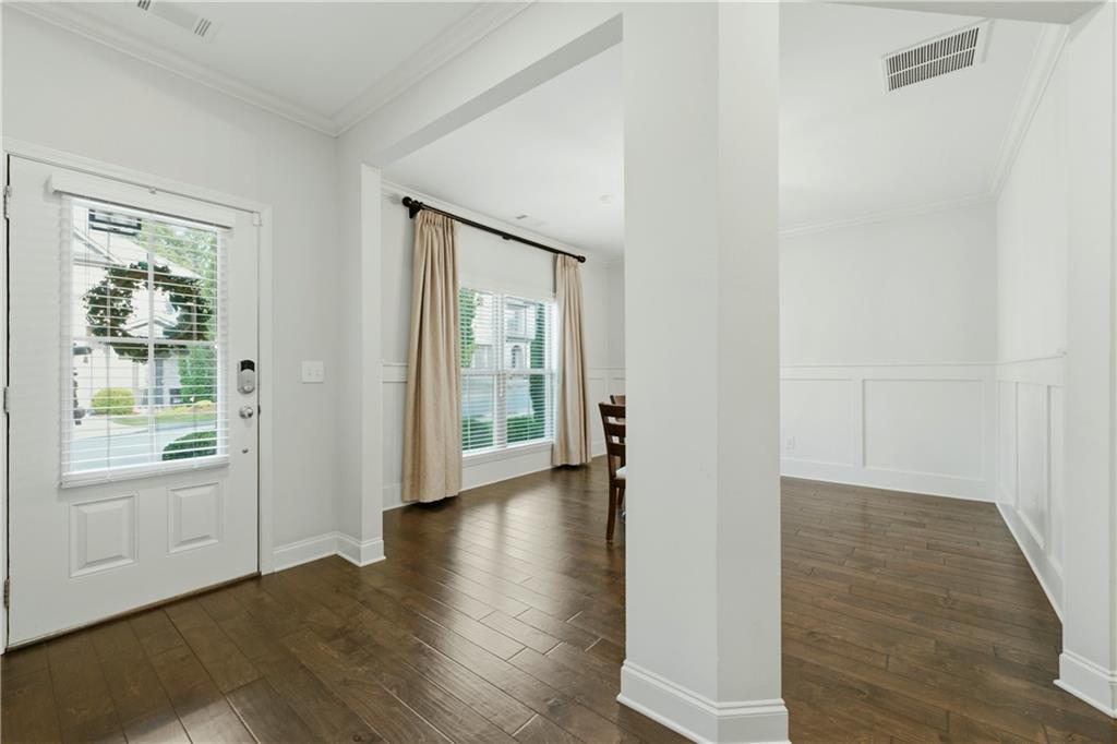 1901 Weston Lane Property Photo 4
