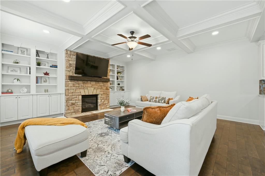 1901 Weston Lane Property Photo 11