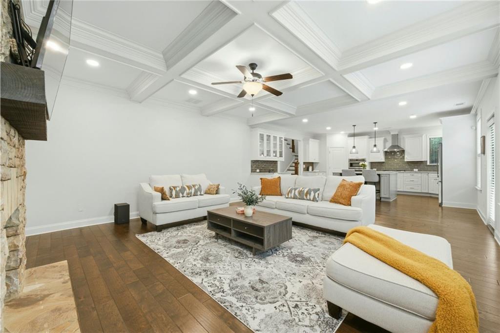 1901 Weston Lane Property Photo 14