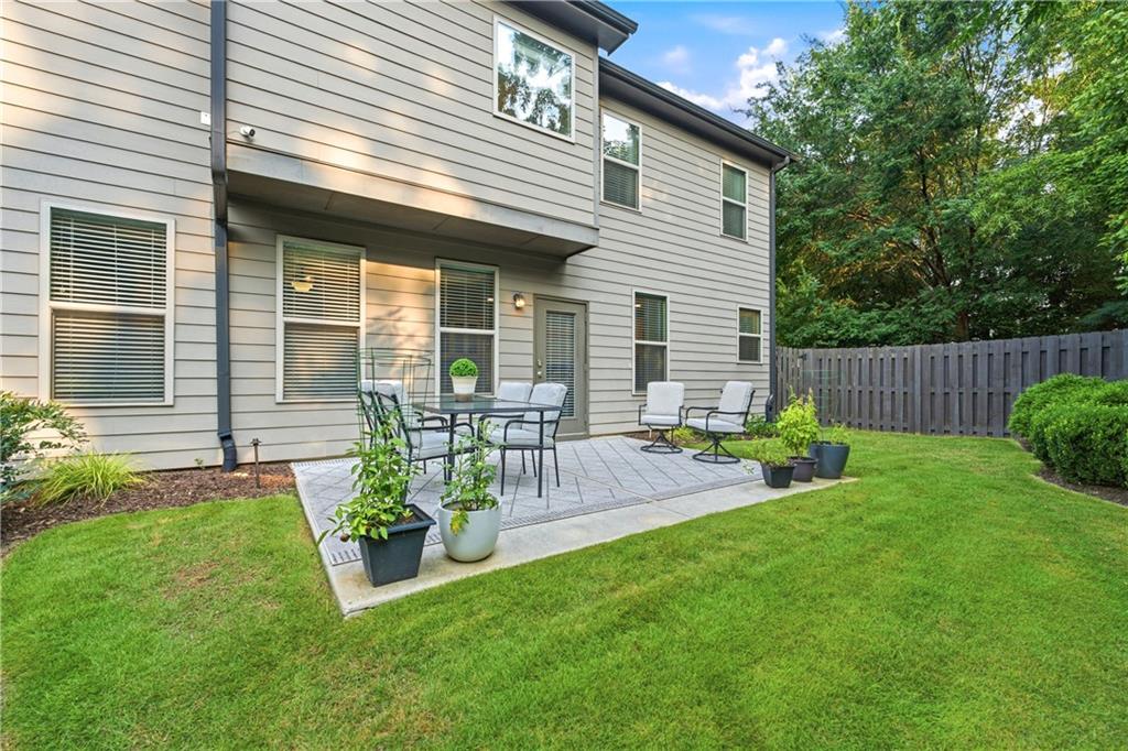 1901 Weston Lane Property Photo 32