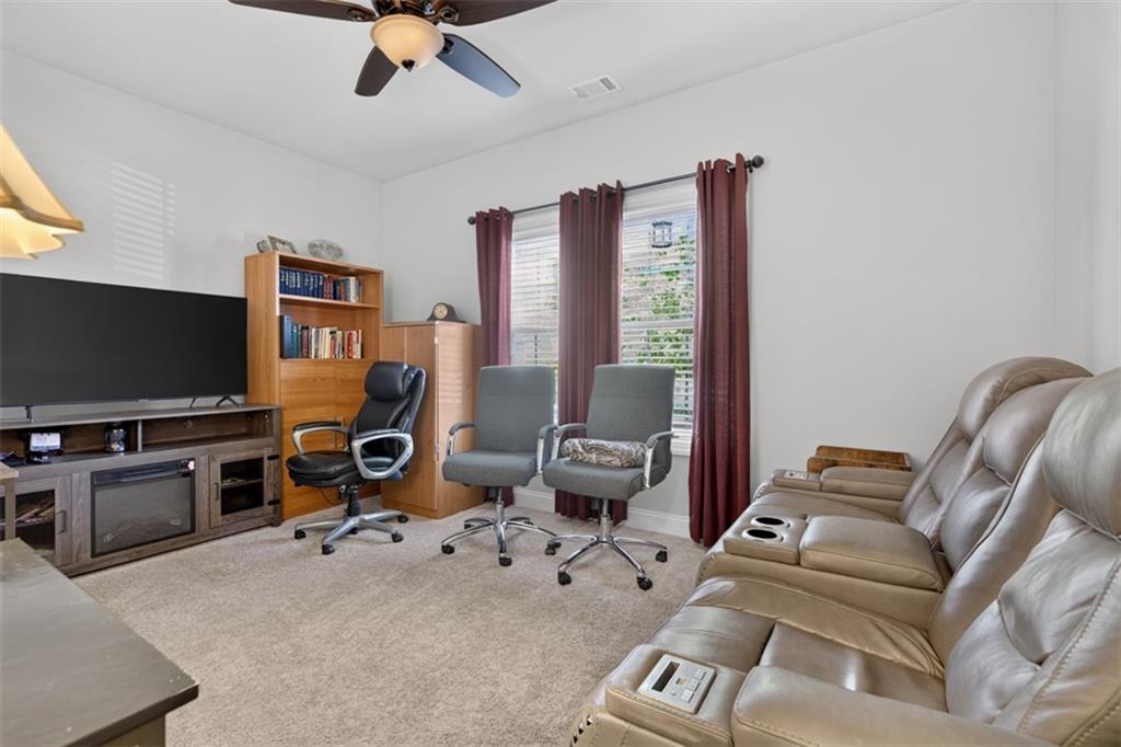 835 Ideal Place Property Photo 32