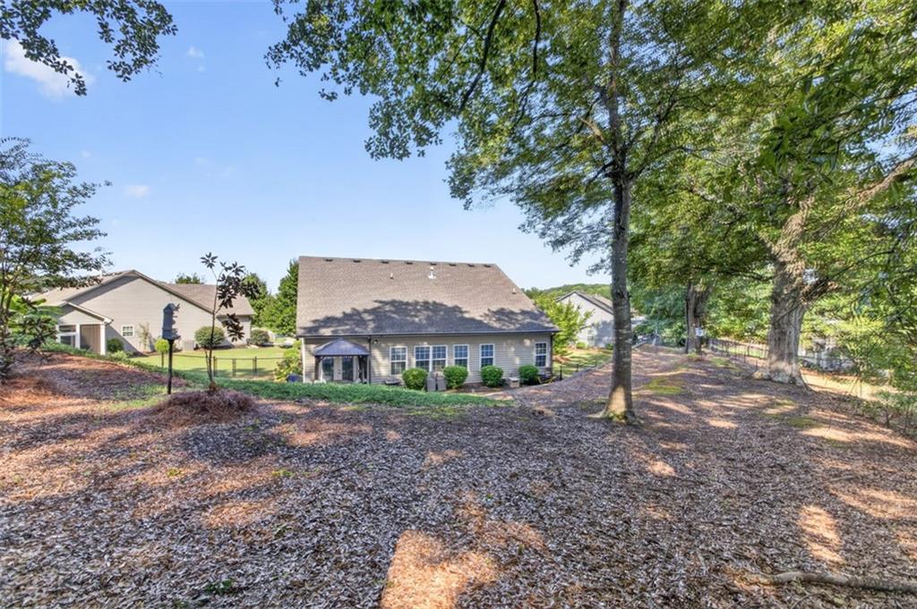 835 Ideal Place Property Photo 38