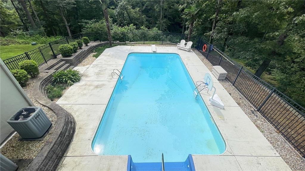 156 Thundering Waters Drive Property Photo 41