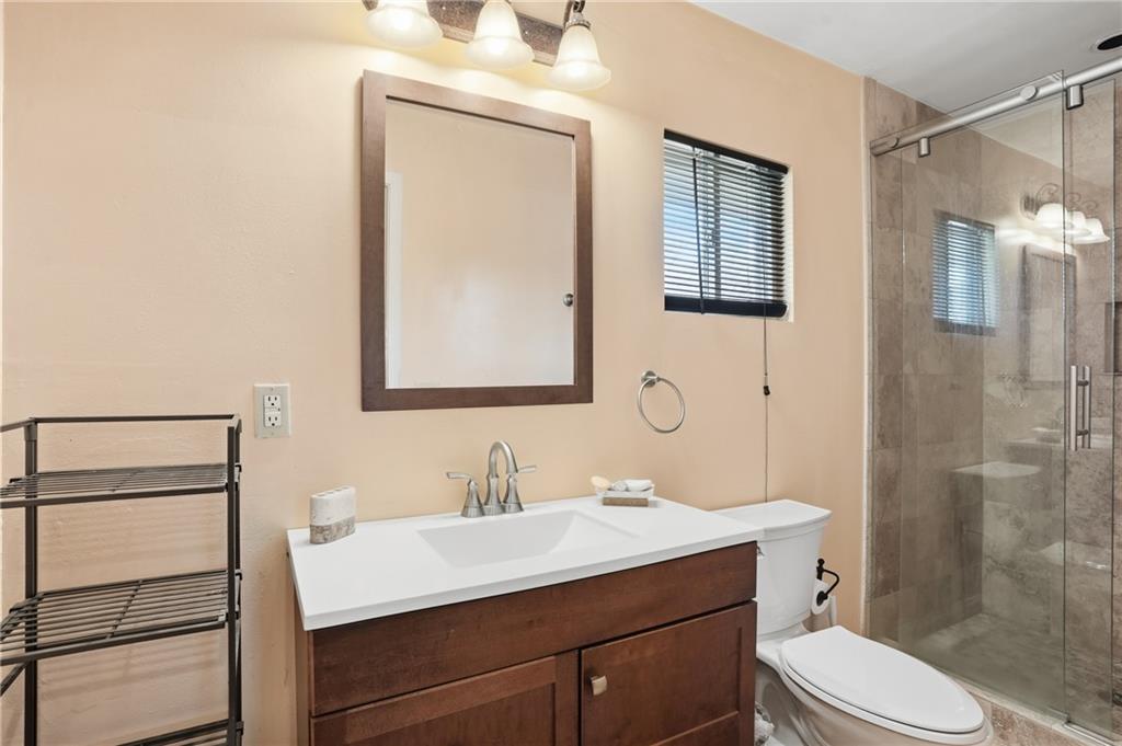 8926 Ashton Road Property Photo 11