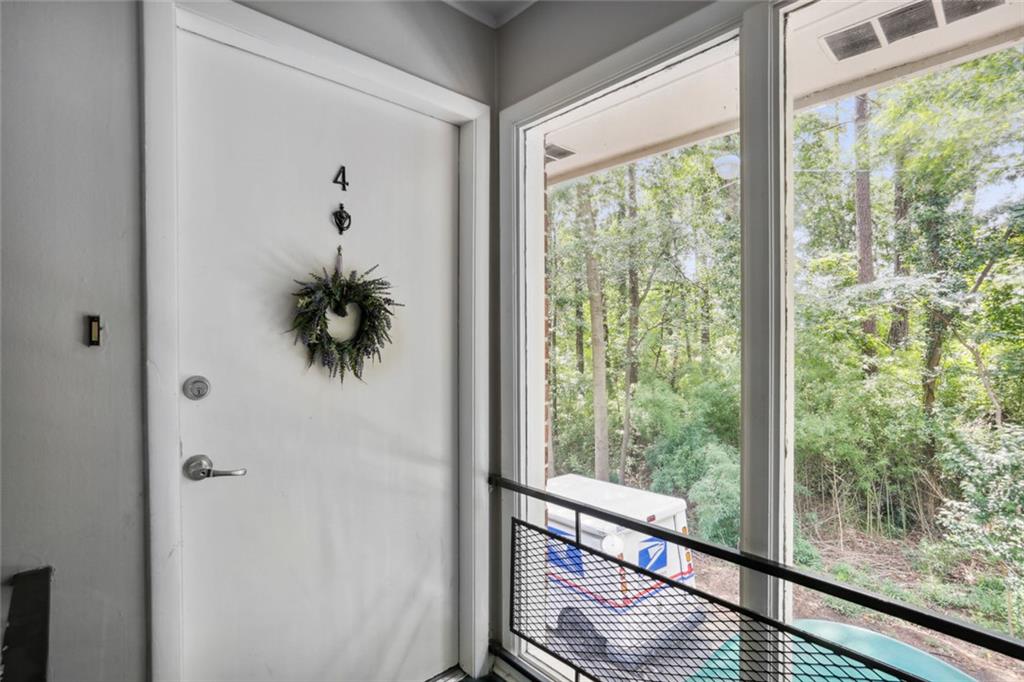 4266 Roswell Road NE Unit G4 Property Photo 1