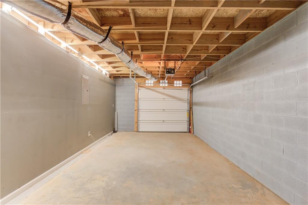 3938 Pointe N Property Photo 37