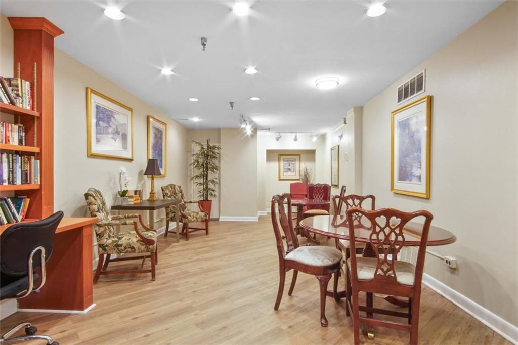 1501 Clairmont Road Unit 822 Property Photo 24