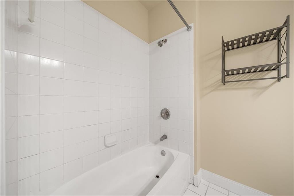 205 16th Street Nw Unit 18 Property Photo 8