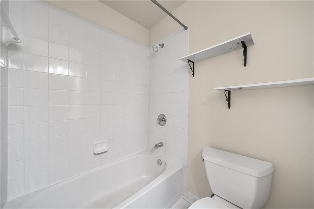 205 16th Street Nw Unit 18 Property Photo 13