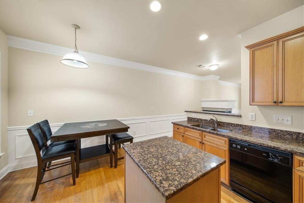 205 16th Street Nw Unit 18 Property Photo 26