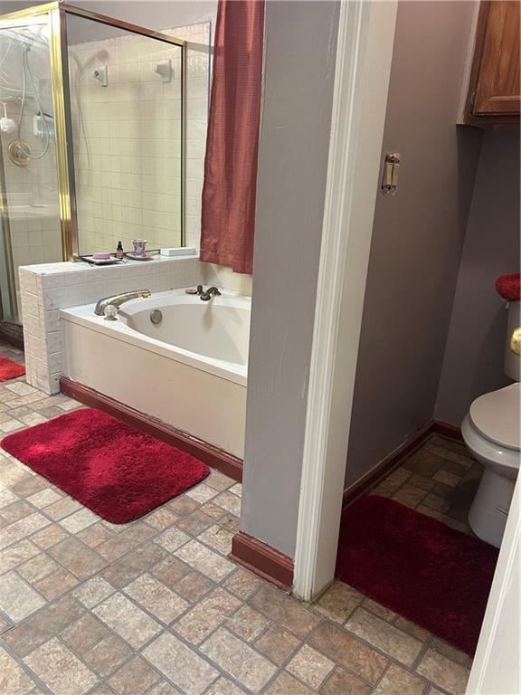 1470 Charter Oaks Lane Property Photo 14
