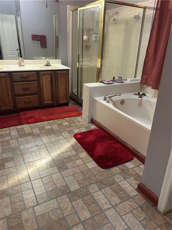 1470 Charter Oaks Lane Property Photo 16