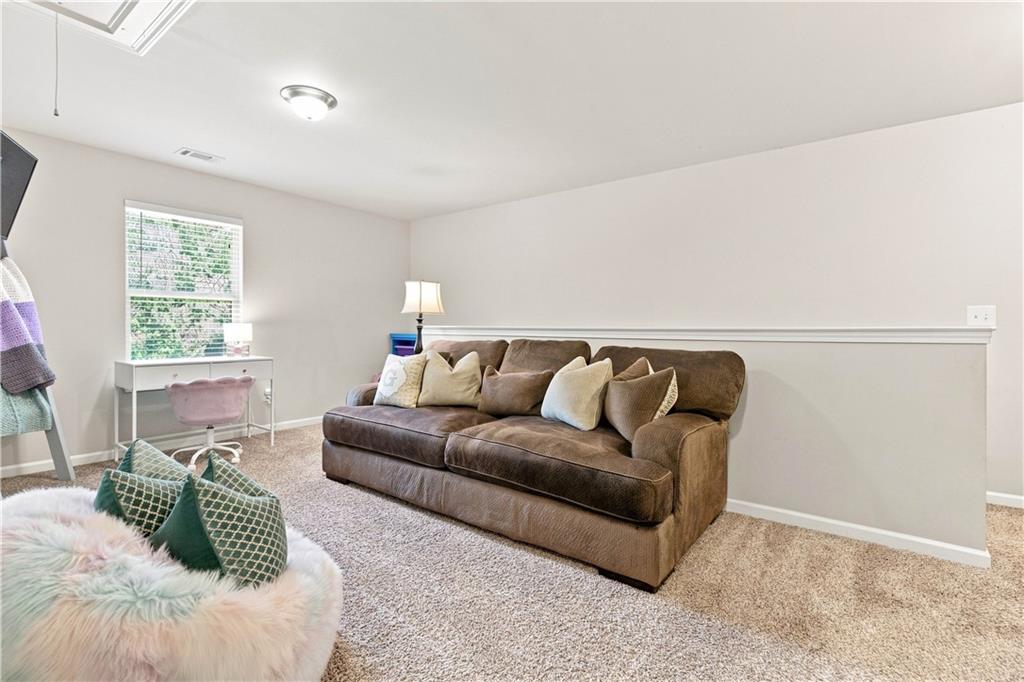 641 Jefferson Boulevard Property Photo 35