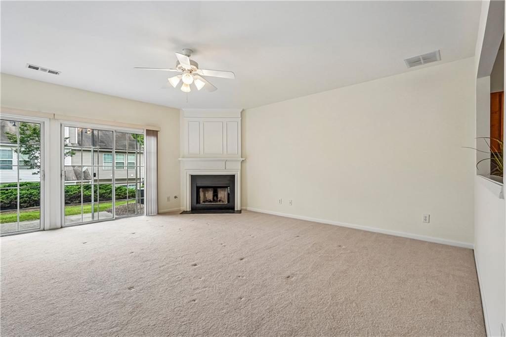 945 Prestwyck Court Property Photo 7