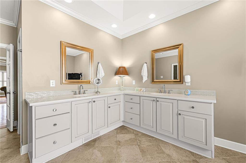 1087 Westbrooke Way Ne Property Photo 18