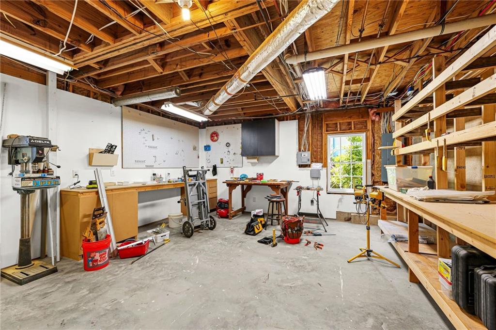 1087 Westbrooke Way Ne Property Photo 35