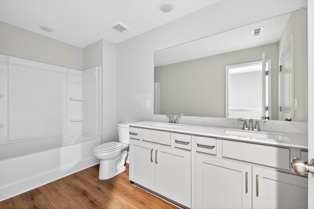 4862 White Street Property Photo 25