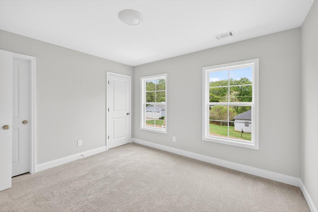 4862 White Street Property Photo 27