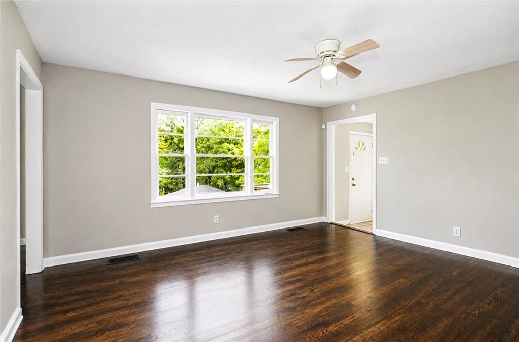 3469 Glen Road Property Photo 3