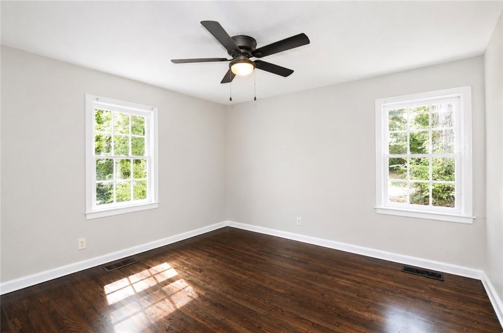 3469 Glen Road Property Photo 10