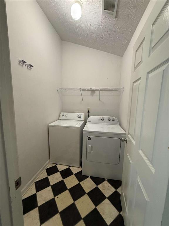 135 Windhaven Place Property Photo 11