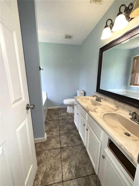 135 Windhaven Place Property Photo 19