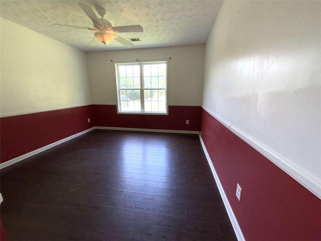 135 Windhaven Place Property Photo 23
