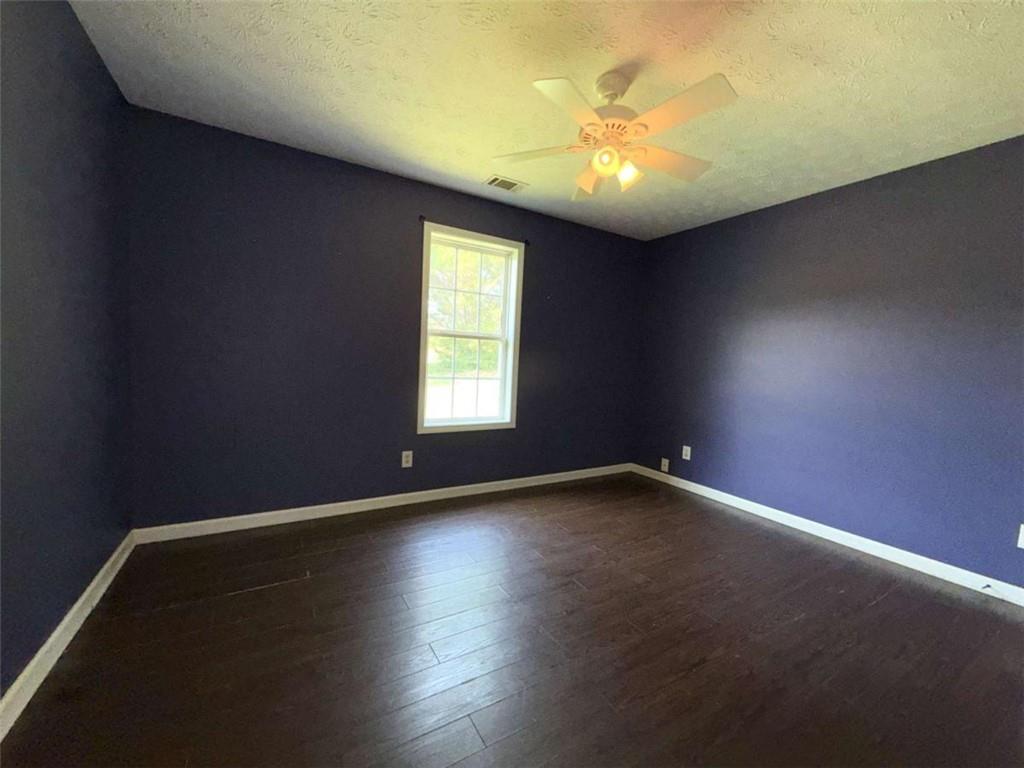135 Windhaven Place Property Photo 25