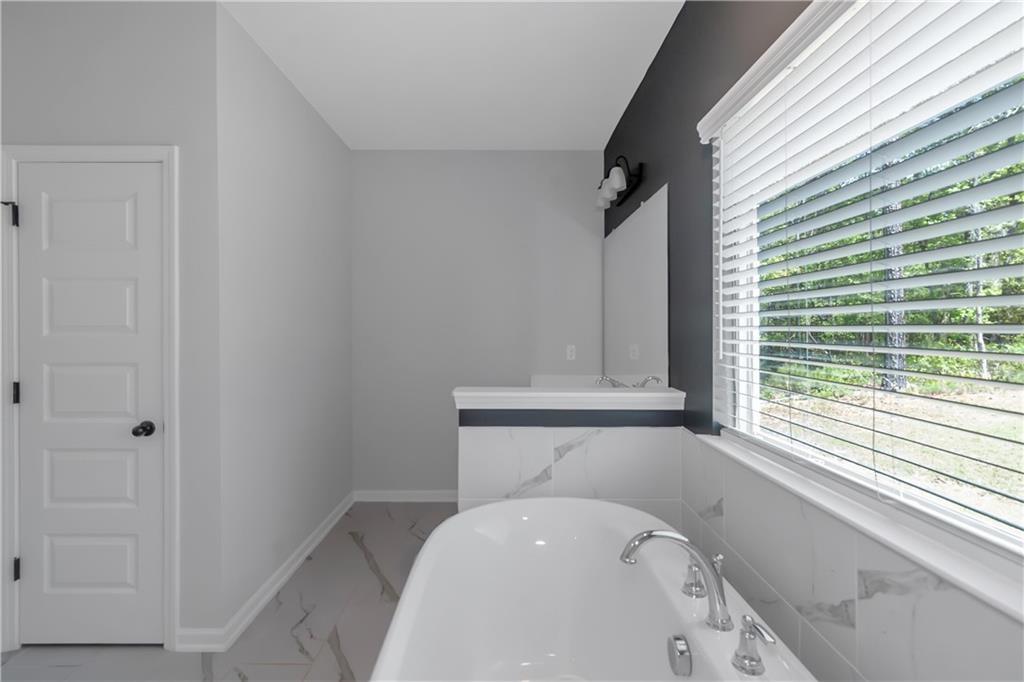 420 Tavistock Court Property Photo 14