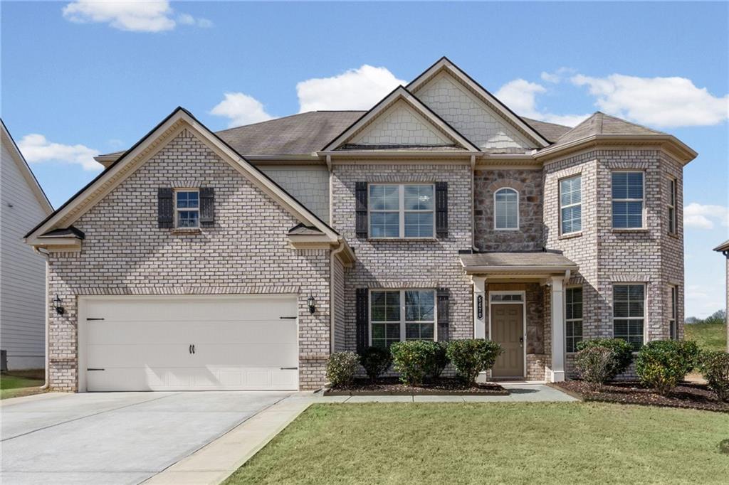 5470 Mirror Lake Drive Property Photo 1