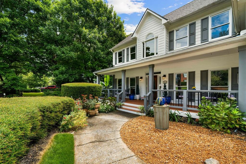 6266 Braidwood Run Property Photo 4