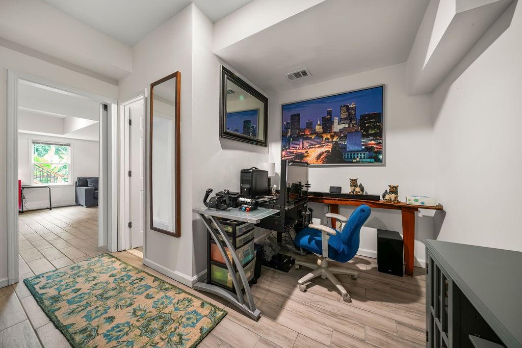 6266 Braidwood Run Property Photo 39