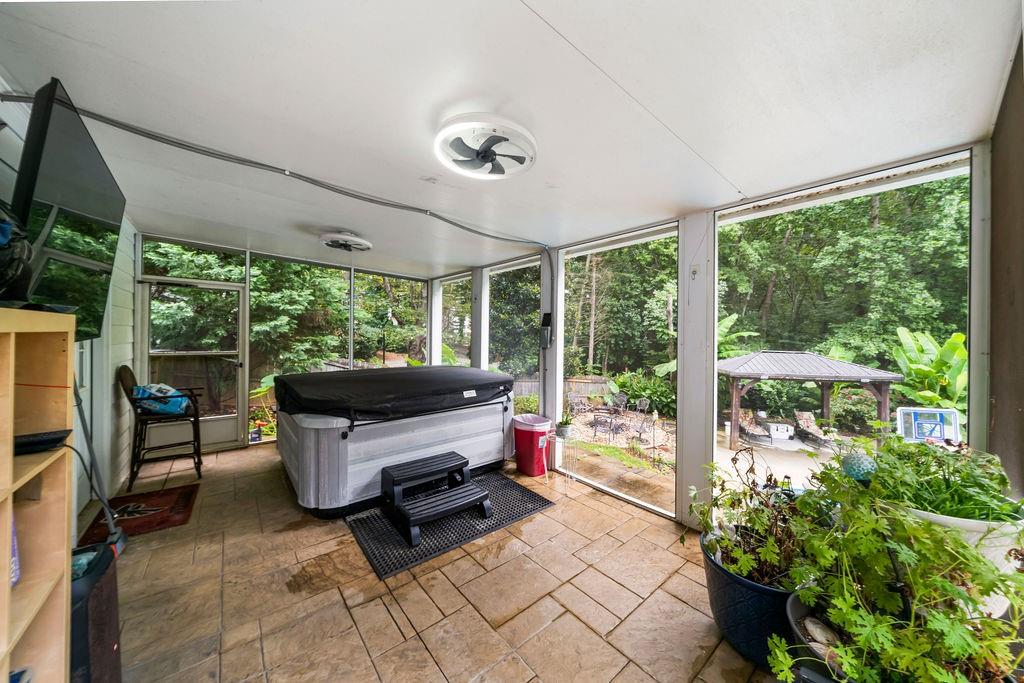 6266 Braidwood Run Property Photo 46