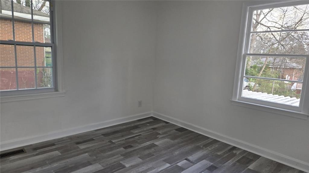 5432 Ash St Property Photo 5